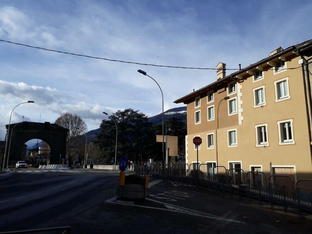 Aosta Romana Case Vacanza Eksteriør bilde
